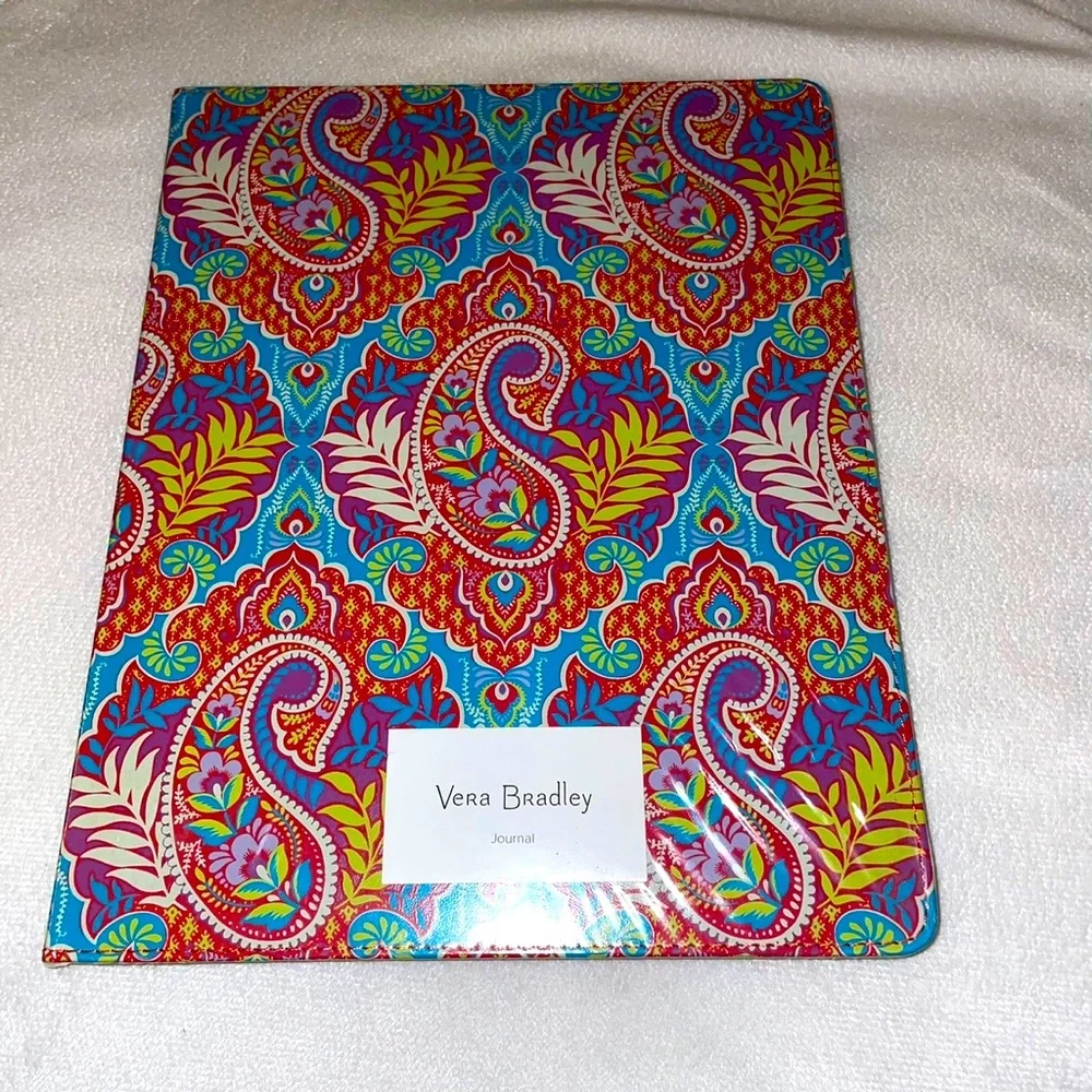 🎉HP🎉New! Vera Bradley Paisley Paradise Leatherette 130 Pg Gold Lined Journal🧡
